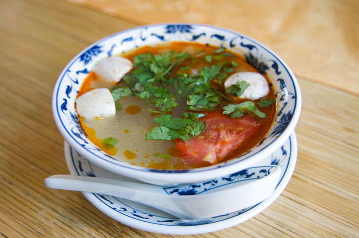 Thai Viet Haus Restaurant. Test beste thailändische Tom Yam Gung Suppe in Dresden.