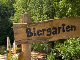 Biergarten Dresden Test: Eingang zu einem der schönsten Biergärten in Dresden