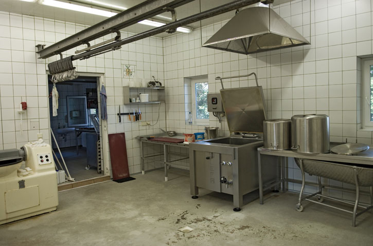 Wurstküche der Hoffleischerei des Bauernhofes in Niederau bei Dresden